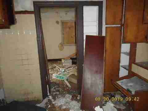 4854 Phillip (12)_m.jpg